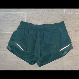 Lululemon Hotty Hot shorts